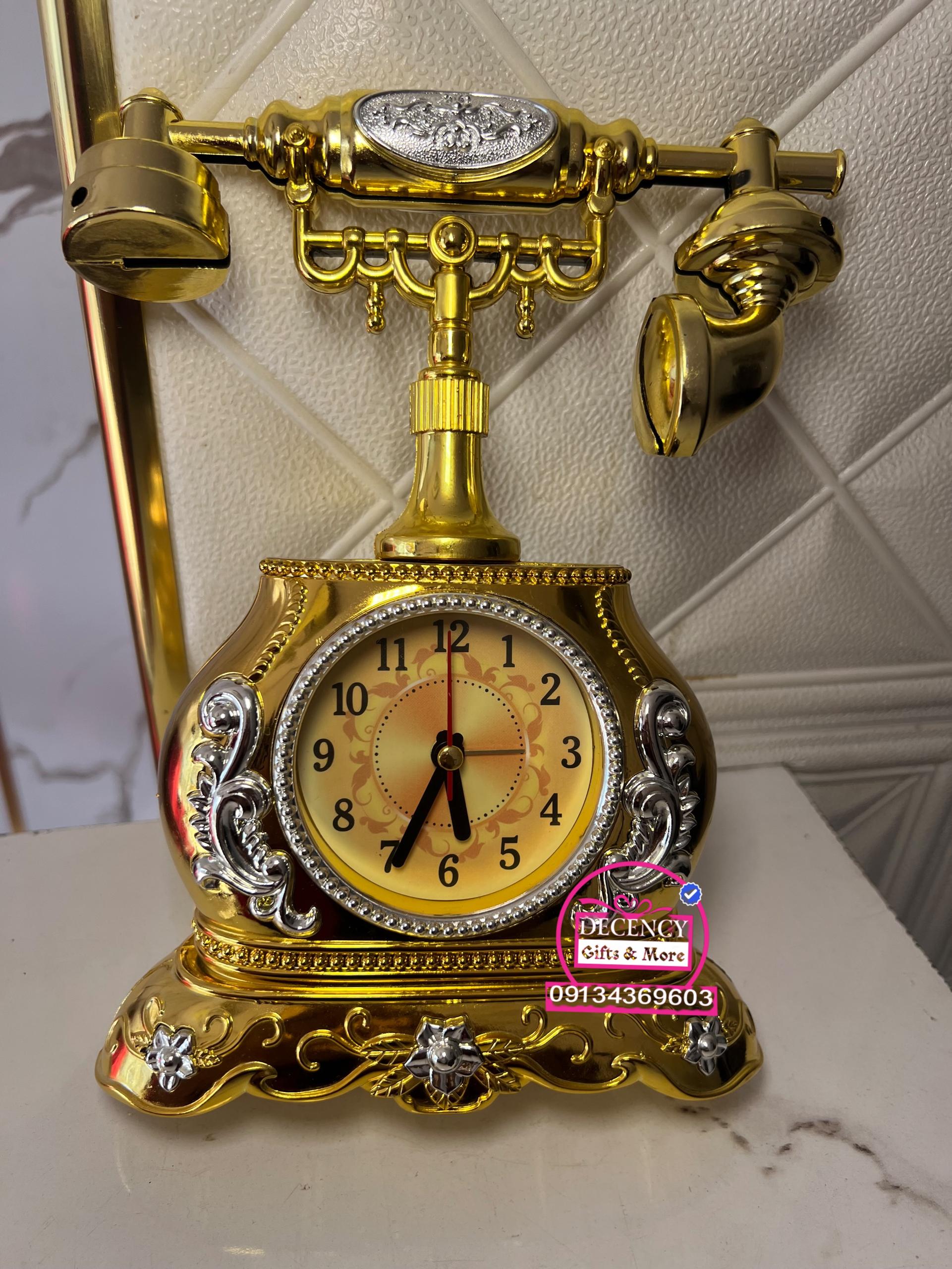 Gold Fancy Aesthetic Clock